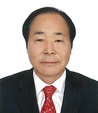 신재범