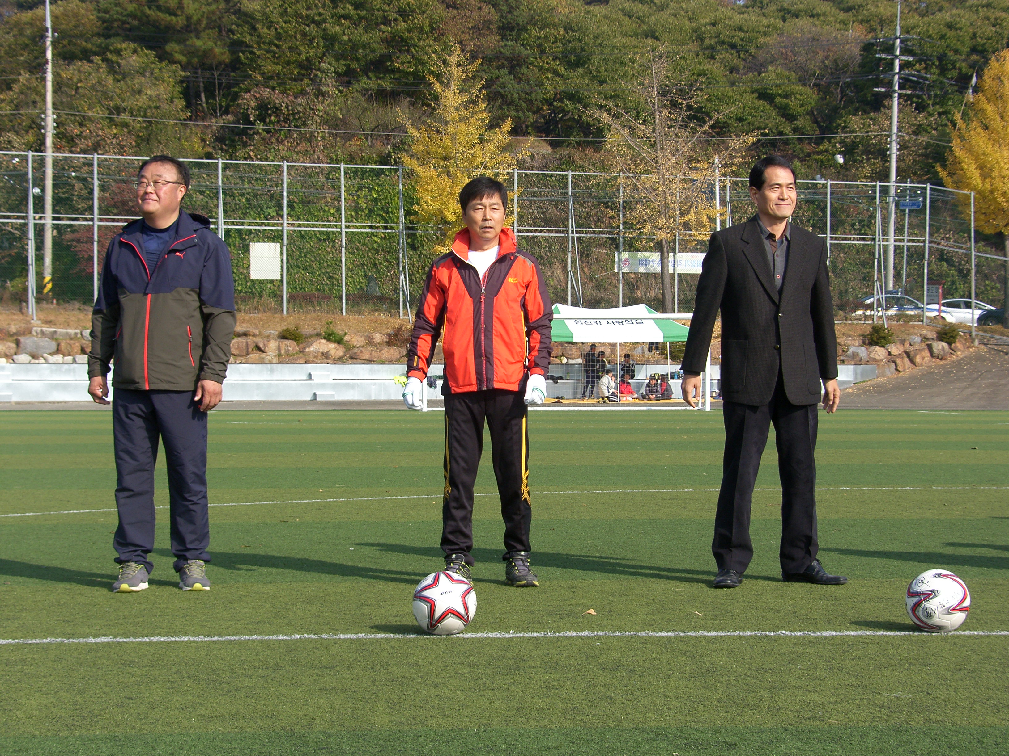 '13년 협회장기 직장별 축구대회 인조구장(이홍곤의원 시구식) 1