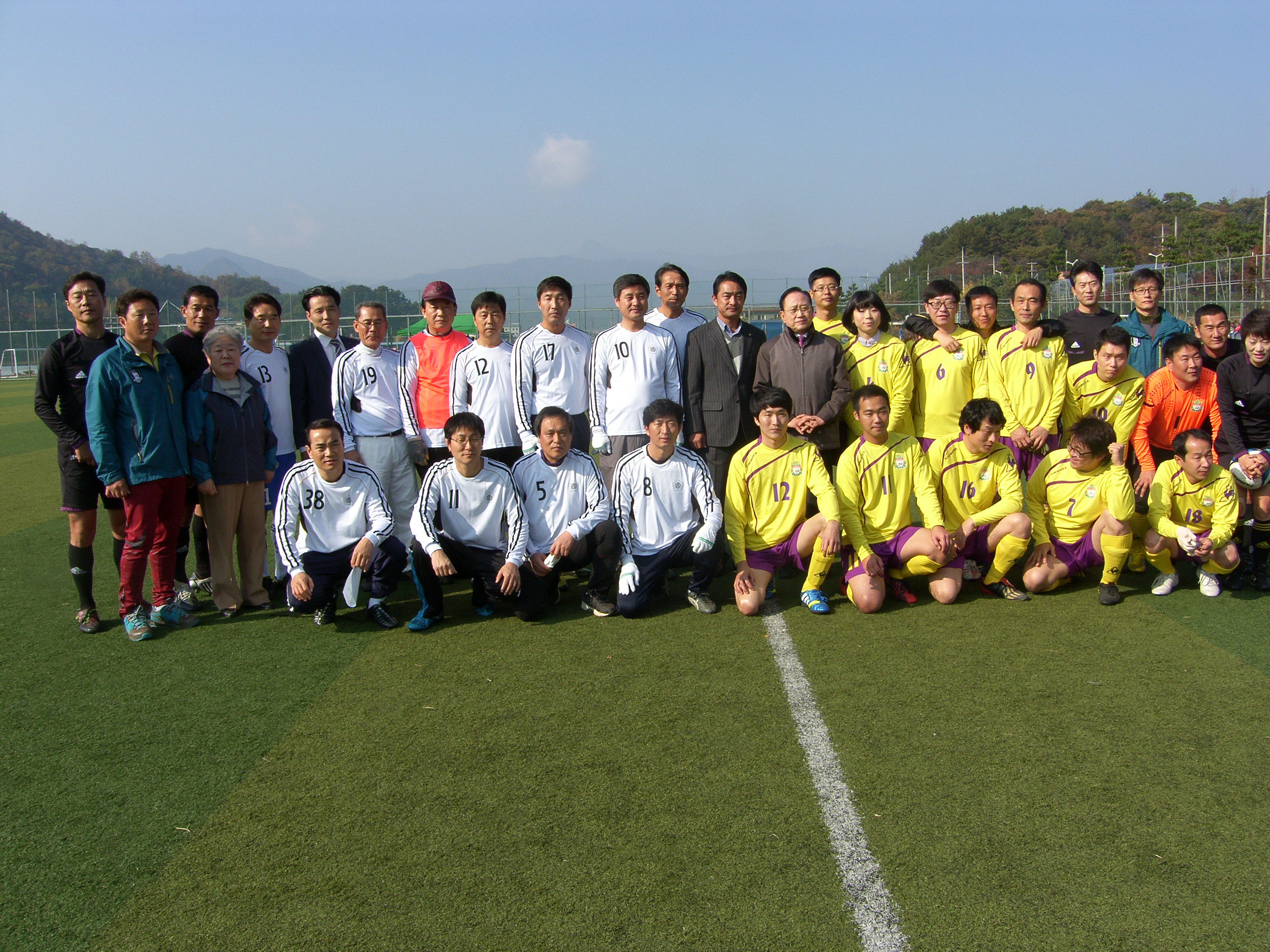 '13년 협회장기 직장별 축구대회 인조구장 녹차연구소와 1차전 경기직전 1