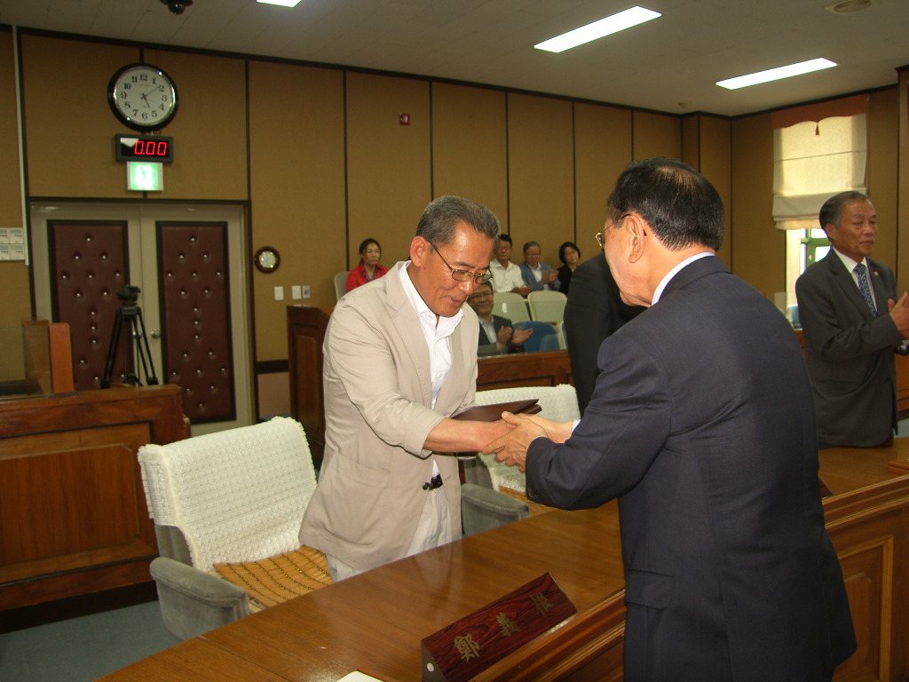 제6대 폐원식('14. 6.26)본회의장 1