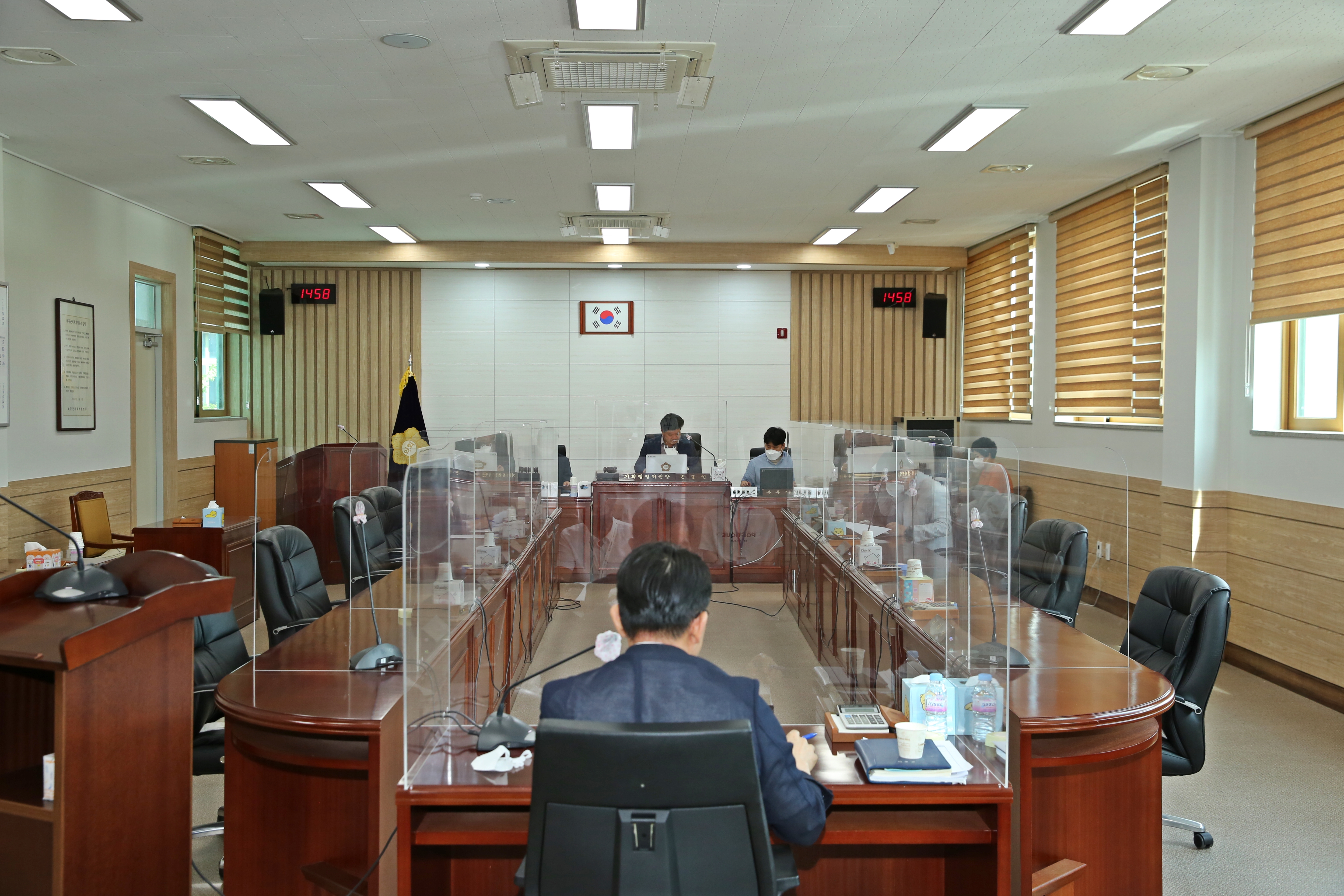 2021. 07. 26. 제302회 하동군의회 임시회 제1차 기획행정위원회 1