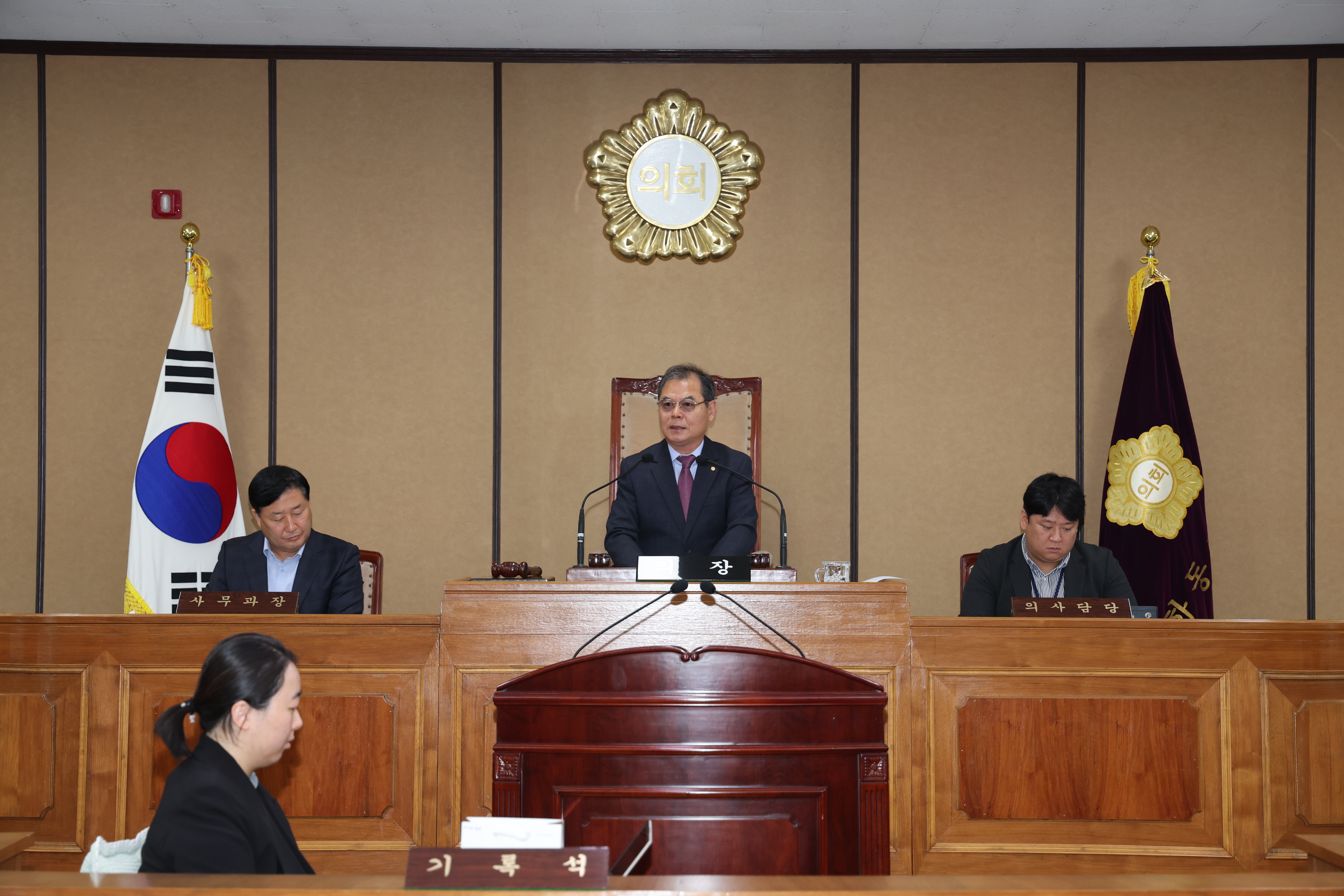 2025.11.21. 제345회 하동군의회 임시회 제2차 본회의 1